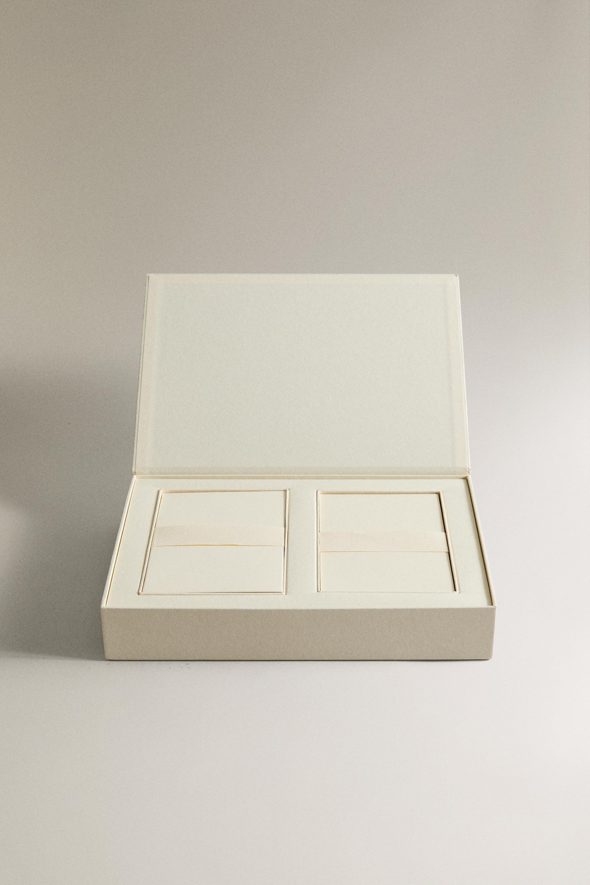 CHRISTMAS LETTERING PAPER BOX